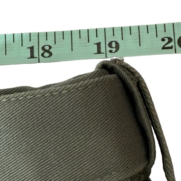 LAND’S END - SIZE 40 - KHAKI GREEN - TRADITIONAL FIT  - FRONT PLEATS - B9 - Picture 6 of 10